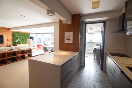 Apartamento à venda com 131m², 2 quartos e 3 vagasCozinha