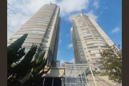 Apartamento à venda com 135m², 3 quartos e 2 vagasFachada