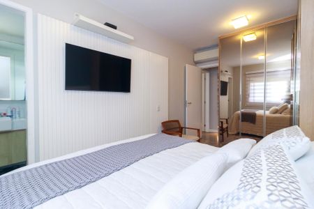 Apartamento à venda com 135m², 3 quartos e 2 vagasSuíte 2