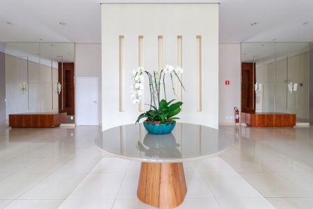 Apartamento à venda com 135m², 3 quartos e 2 vagasHall Social