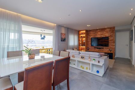 Apartamento à venda com 135m², 3 quartos e 2 vagasSala