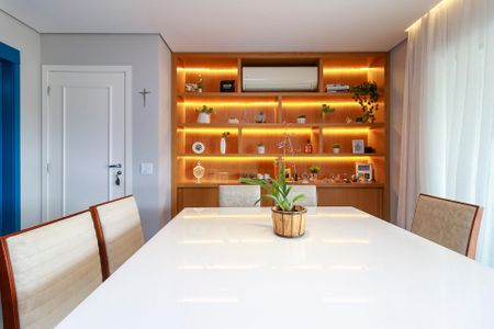 Apartamento à venda com 135m², 3 quartos e 2 vagasSala