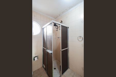 Casa à venda com 275m², 2 quartos e 2 vagasBanheiro social