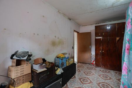 Casa à venda com 275m², 2 quartos e 2 vagasSuíte