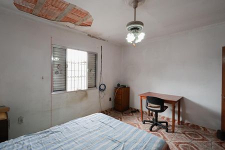 Casa à venda com 275m², 2 quartos e 2 vagasQuarto