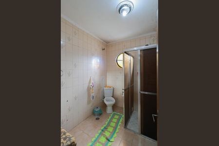 Casa à venda com 275m², 2 quartos e 2 vagasBanheiro social