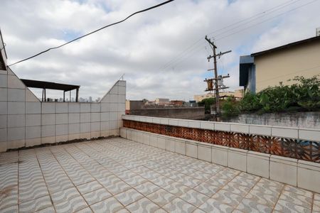 Casa à venda com 275m², 2 quartos e 2 vagasTerraço