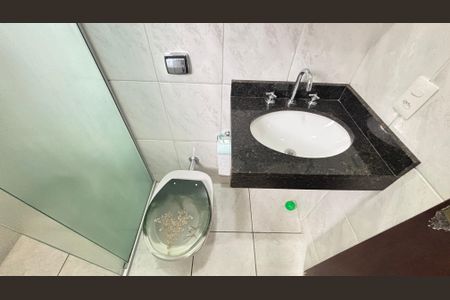 Apartamento à venda com 105m², 3 quartos e 2 vagasBanheiro da Suíte