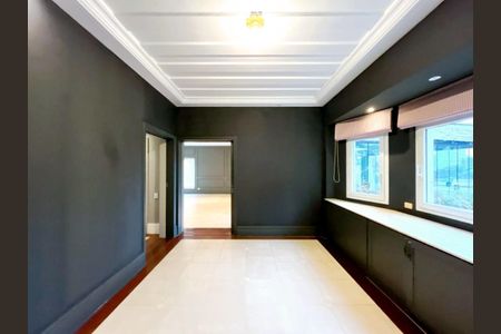 Casa à venda com 400m², 4 quartos e 8 vagas Casa à venda com 400m², 4 quartos e 8 vagasFoto 06