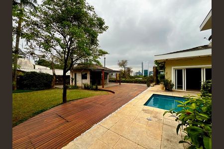 Casa à venda com 400m², 4 quartos e 8 vagas Casa à venda com 400m², 4 quartos e 8 vagasFoto 27