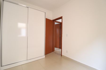 Apartamento para alugar com 45m², 2 quartos e 1 vagaQuarto 2