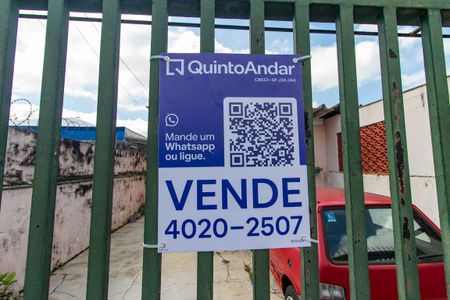 Casa à venda com 200m², 4 quartos e 2 vagasPlaca