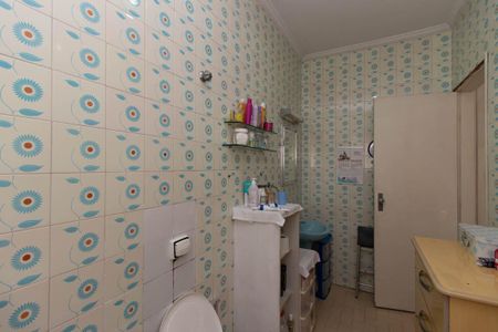 Casa à venda com 200m², 4 quartos e 2 vagasBanheiro da Suíte