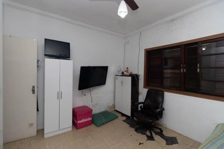 Casa à venda com 200m², 4 quartos e 2 vagasQuarto 2