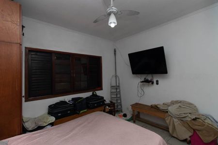 Casa à venda com 200m², 4 quartos e 2 vagasQuarto 1