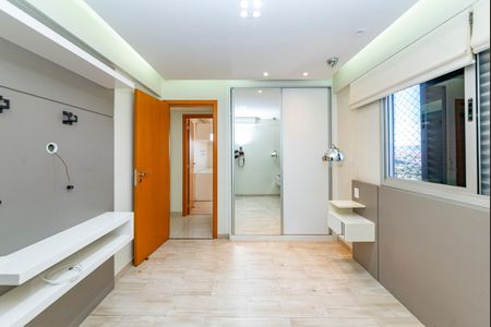 Apartamento à venda com 73m², 3 quartos e 2 vagas Apartamento à venda com 73m², 3 quartos e 2 vagasSuíte