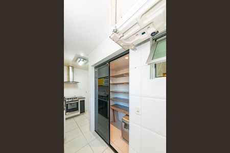 Apartamento à venda com 73m², 3 quartos e 2 vagas Apartamento à venda com 73m², 3 quartos e 2 vagasÁrea de Serviço