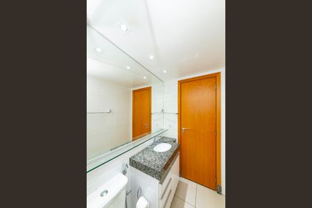 Apartamento à venda com 73m², 3 quartos e 2 vagas Apartamento à venda com 73m², 3 quartos e 2 vagasBanheiro Social