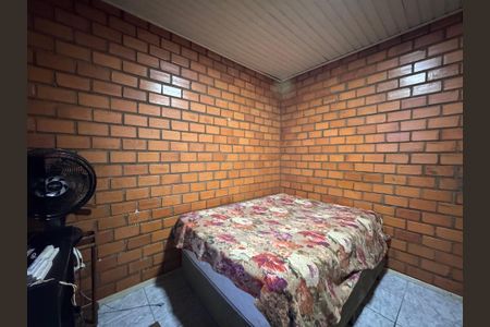 Casa à venda com 300m², 4 quartos e 2 vagas Casa à venda com 300m², 4 quartos e 2 vagasQuarto 1