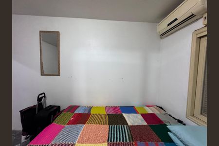 Casa à venda com 300m², 4 quartos e 2 vagas Casa à venda com 300m², 4 quartos e 2 vagasSuíte 1