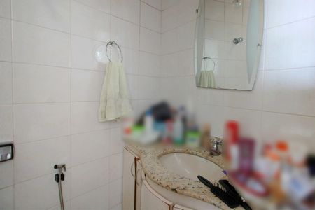 Casa para alugar com 245m², 5 quartos e 6 vagasBanheiro da Suíte