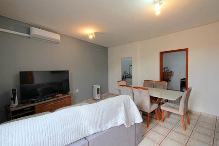 Casa para alugar com 245m², 5 quartos e 6 vagasSala 2