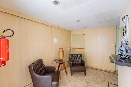 Apartamento à venda com 60m², 2 quartos e 1 vaga Apartamento à venda com 60m², 2 quartos e 1 vagaHall Social