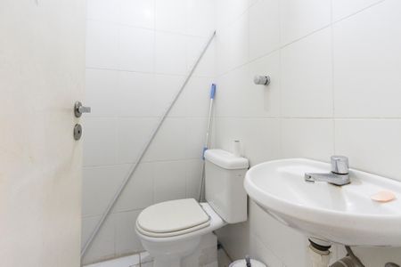 Apartamento à venda com 121m², 4 quartos e 2 vagasBanheiro de Serviço