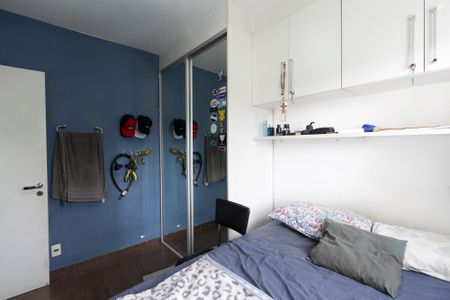 Apartamento à venda com 121m², 4 quartos e 2 vagasQuarto 2