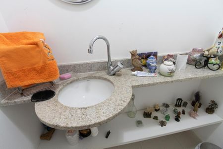 Apartamento à venda com 121m², 4 quartos e 2 vagasLavabo