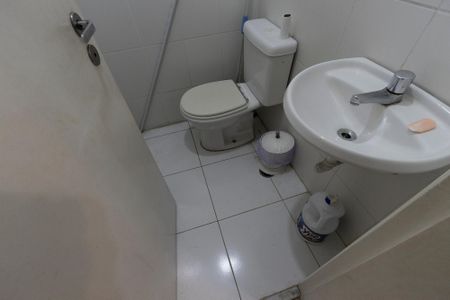Apartamento à venda com 121m², 4 quartos e 2 vagasBanheiro de Serviço