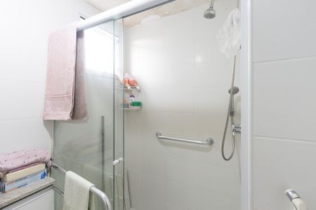 Apartamento à venda com 121m², 4 quartos e 2 vagasSuíte Banheiro