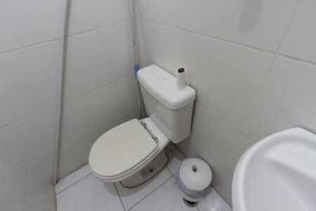 Apartamento à venda com 121m², 4 quartos e 2 vagasBanheiro de Serviço