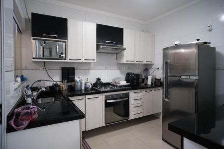 Casa de condomínio à venda com 137m², 3 quartos e 2 vagasCozinha