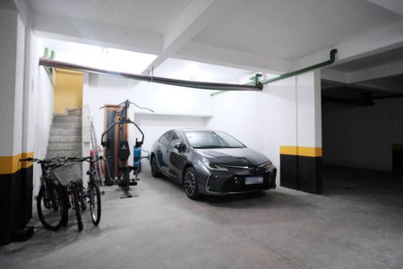 Casa de condomínio à venda com 137m², 3 quartos e 2 vagasGaragem