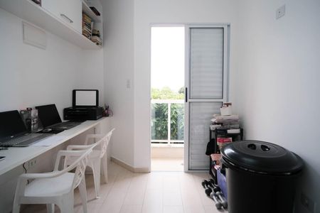 Casa de condomínio à venda com 137m², 3 quartos e 2 vagasQuarto 2