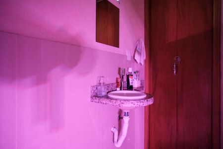 Casa de condomínio à venda com 137m², 3 quartos e 2 vagasLavabo 2