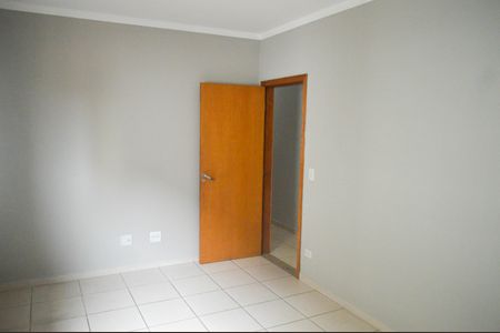 Apartamento para alugar com 230m², 4 quartos e sem vagaQuarto 1