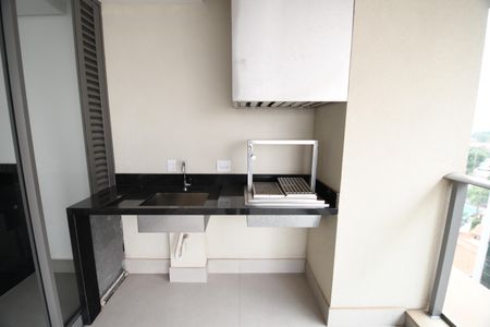 Apartamento à venda com 171m², 3 quartos e 3 vagasChurrasqueira