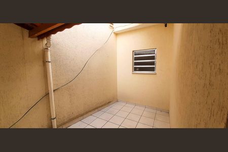 Casa à venda com 150m², 3 quartos e 2 vagasVaranda 1