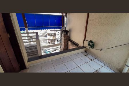 Casa à venda com 150m², 3 quartos e 2 vagasVaranda 2