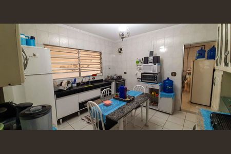 Casa à venda com 150m², 3 quartos e 2 vagasCozinha