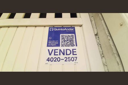 Casa à venda com 150m², 3 quartos e 2 vagasPlaca