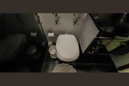 Casa à venda com 150m², 3 quartos e 2 vagasBanheiro Social