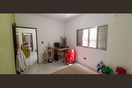 Casa à venda com 150m², 3 quartos e 2 vagasQuarto 1