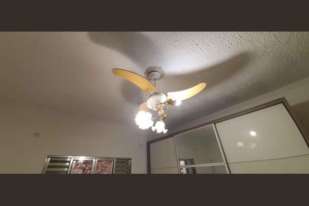 Casa à venda com 150m², 3 quartos e 2 vagasQuarto 2