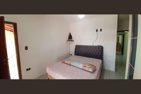 Casa à venda com 150m², 3 quartos e 2 vagasSuíte