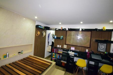 Apartamento à venda com 140m², 2 quartos e 2 vagasSuíte 2