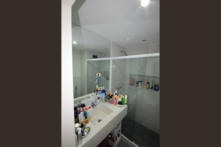 Apartamento à venda com 140m², 2 quartos e 2 vagasBanheiro da Suíte 1