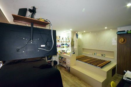 Apartamento à venda com 140m², 2 quartos e 2 vagasSuíte 2